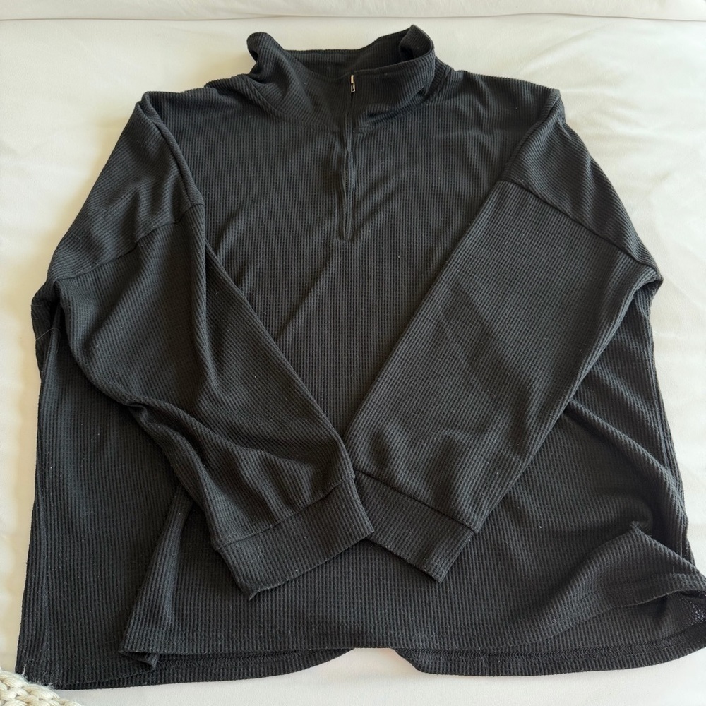 Black Ribbed Lounge Set - Picture 2 of 4